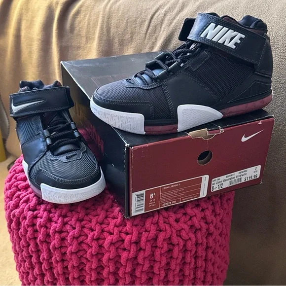 Nike | Shoes | Nike Zoom Lebron 2 Black Crimson 204 M 85  display picture 2